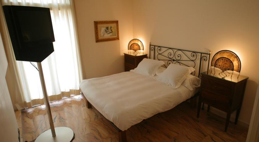 Roma Resort Trevi Cameră foto